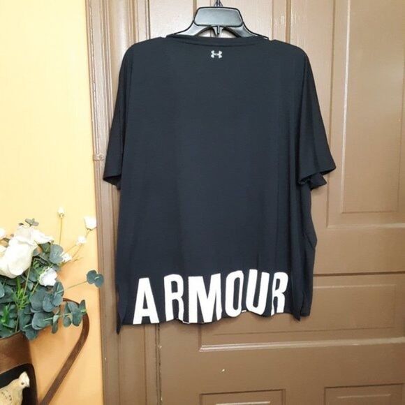 Under Armour Heatgear Women Black Short Sleeve Top Shirt size XL - Picture 4 of 10